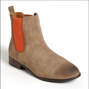 Dolce Vita Chelsea Boots
